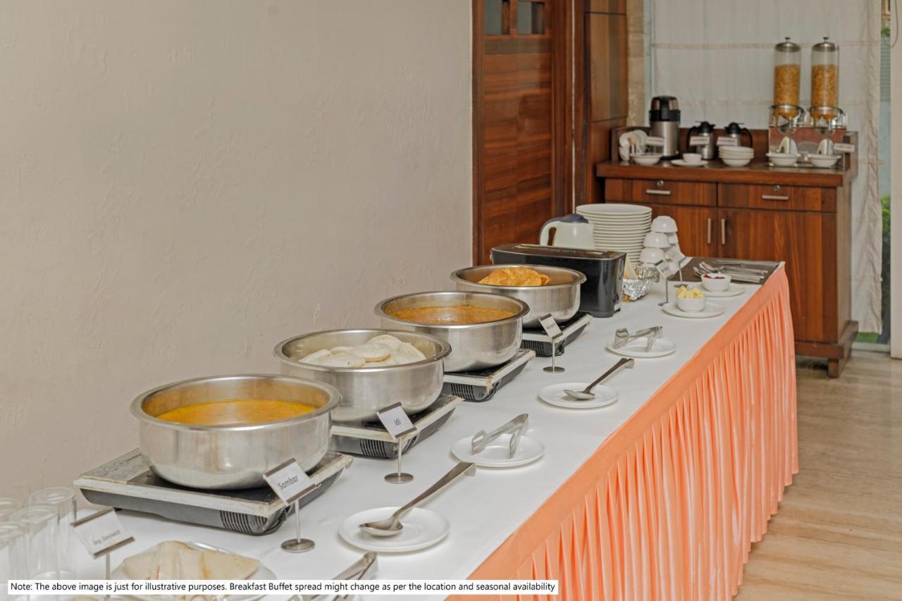 Treebo Skydale Inn & Suites With Mountain View Ooty Buitenkant foto