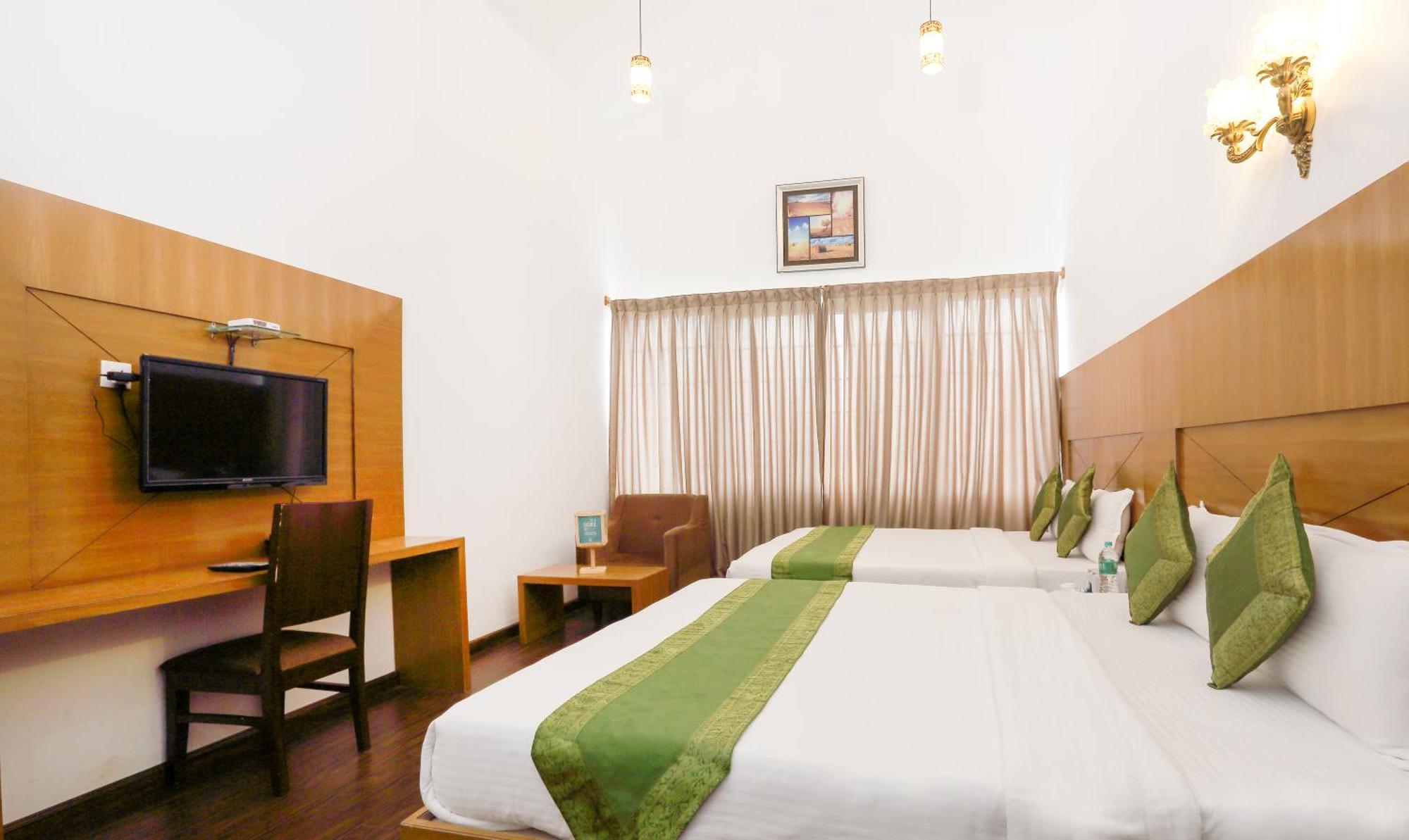 Treebo Skydale Inn & Suites With Mountain View Ooty Buitenkant foto
