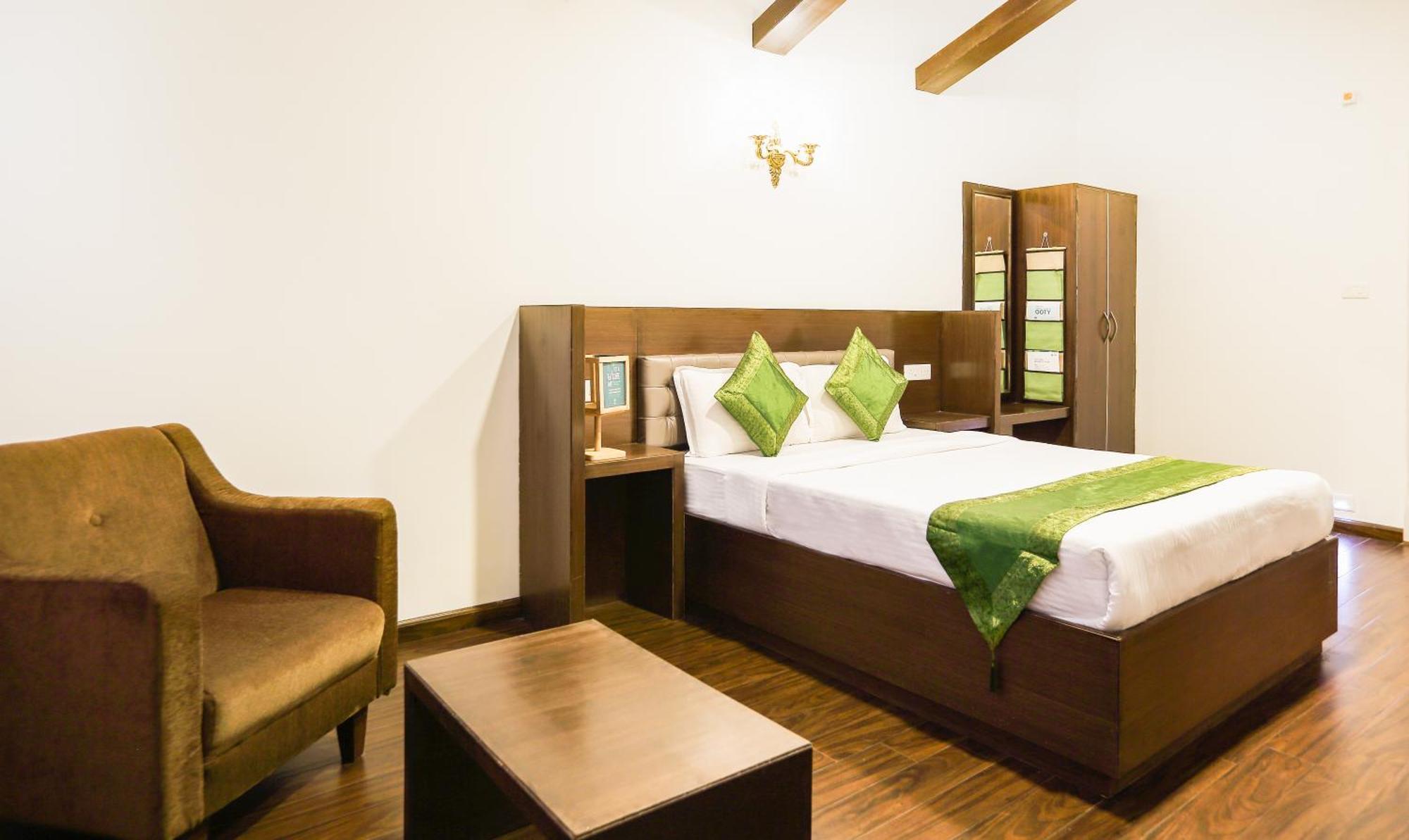 Treebo Skydale Inn & Suites With Mountain View Ooty Buitenkant foto