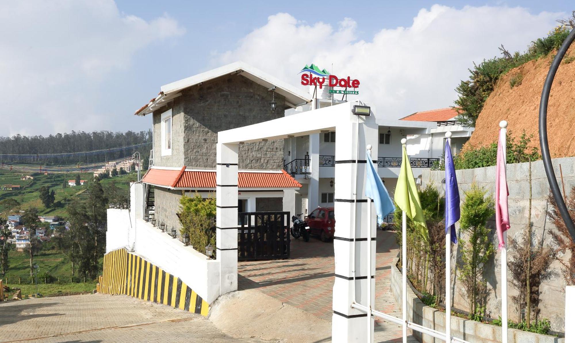 Treebo Skydale Inn & Suites With Mountain View Ooty Buitenkant foto