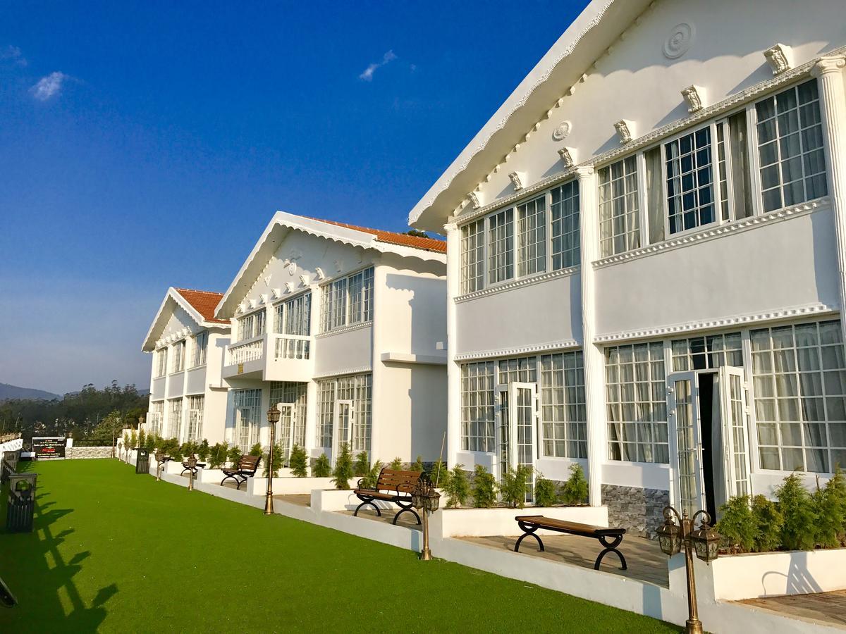 Treebo Skydale Inn & Suites With Mountain View Ooty Buitenkant foto